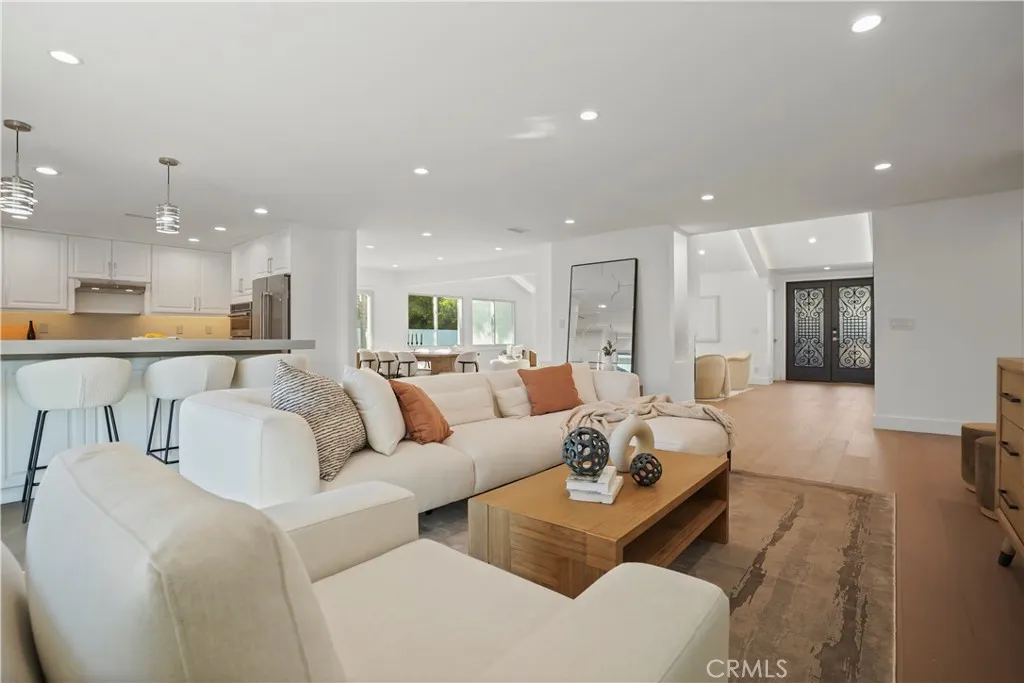 Additional image 58 of 20000 Tipico Street, Chatsworth, CA 91311