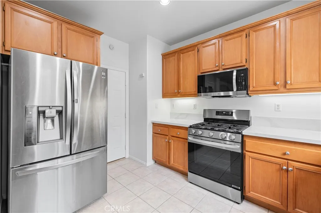 Additional image 9 of 27249 Fieldwood Court, Canyon Country, CA 91387