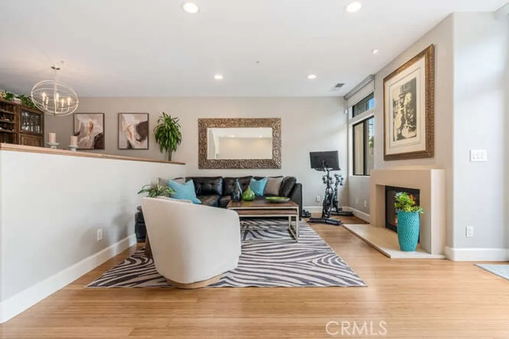 Additional image 4 of 6309 Hannum Ave, Culver City, CA 90230