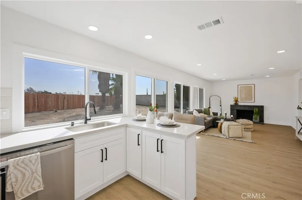 Additional image 40 of 847 N Idyllwild Ave, Rialto, CA 92376