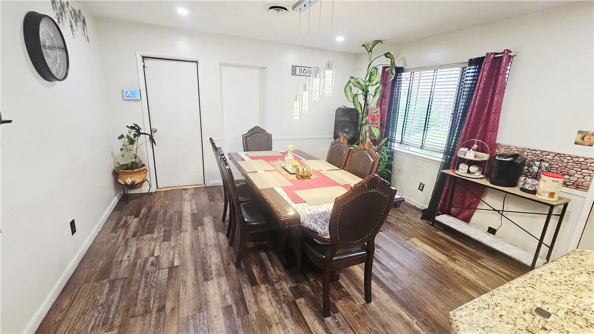 Additional image 51 of 2819 Renegade Ave, Bakersfield, CA 93306