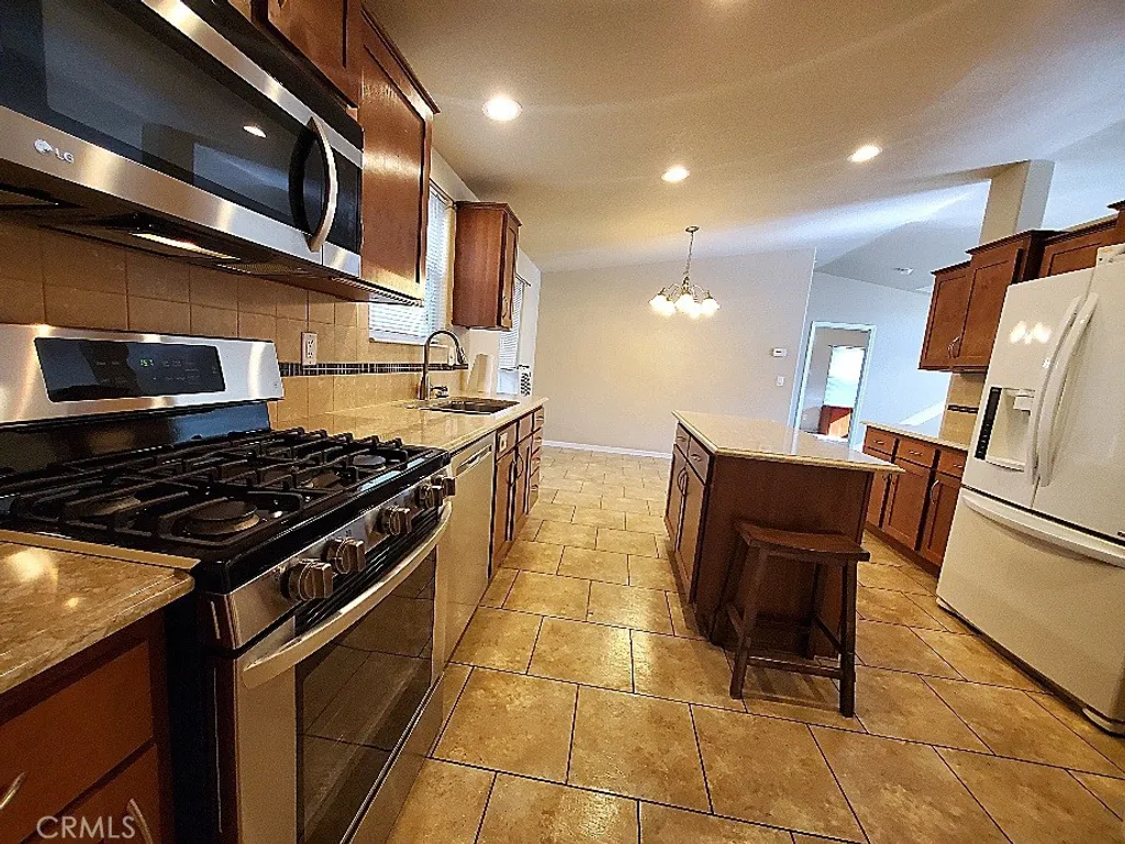 Additional image 14 of 21621 Sandia Road Unit 127, Apple Valley, CA 92308