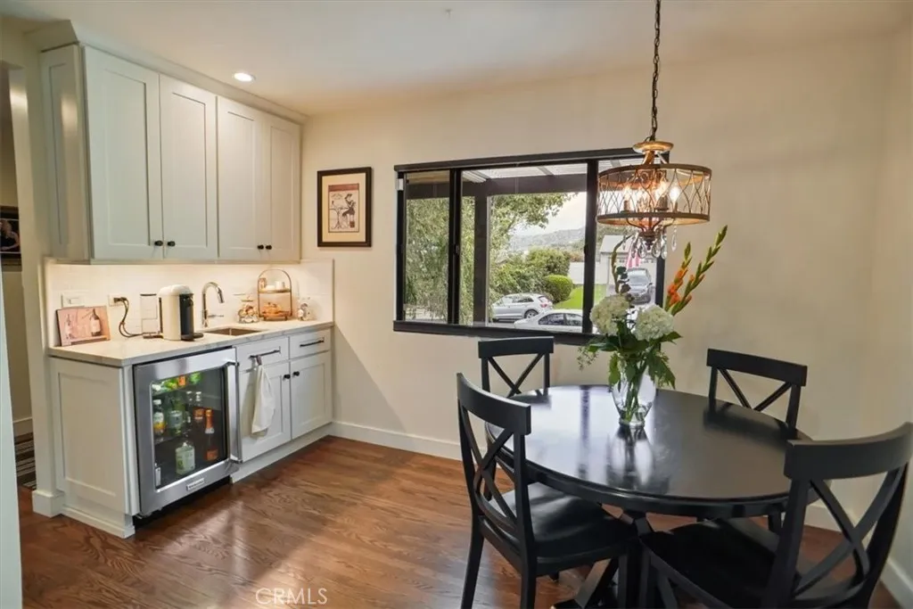 Additional image 8 of 606 Uclan Drive, Burbank, CA 91504