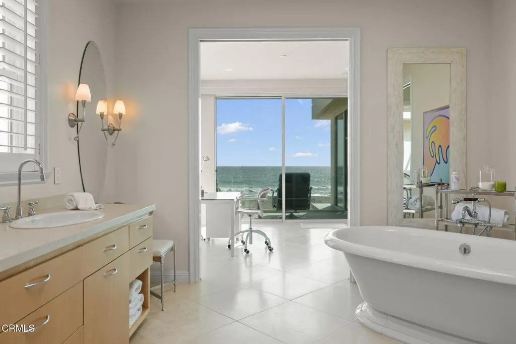 Additional image 101 of 1135 Capri Way, Oxnard, CA 93035