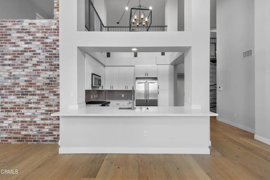 Additional image 16 of 1901 Victoria Avenue Unit 204, Oxnard, CA 93035