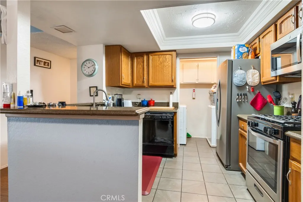 Additional image 33 of 242 E Fern Ave, Redlands, CA 92373