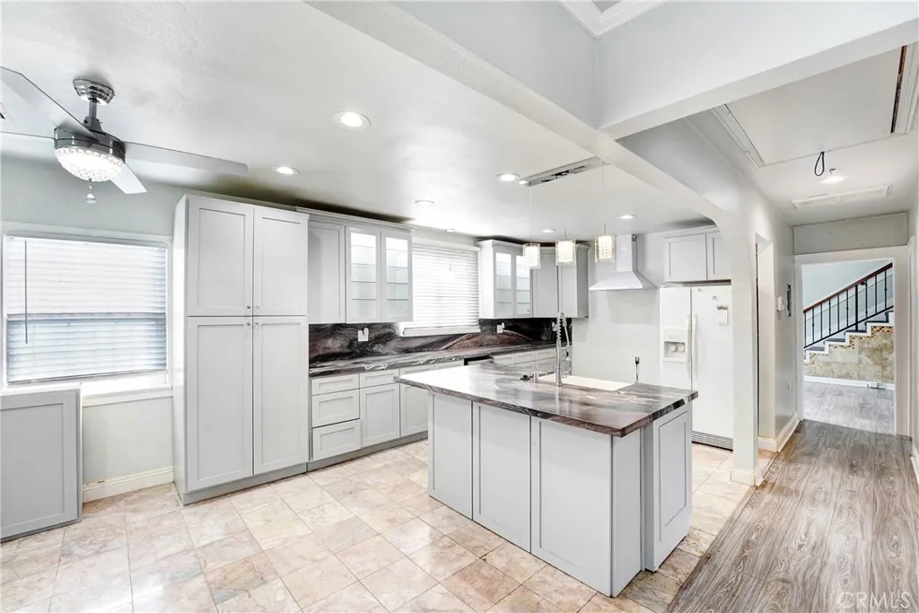 Additional image 8 of 8843 S Wilton Place, Los Angeles, CA 90047