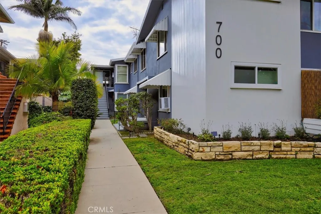 Additional image 3 of 700 E Carson Street E Unit 4, Long Beach, CA 90807