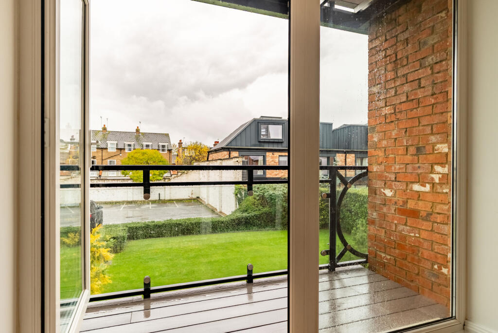 Additional image 5 of Hatfield Road, St. Albans, Hertfordshire, AL1