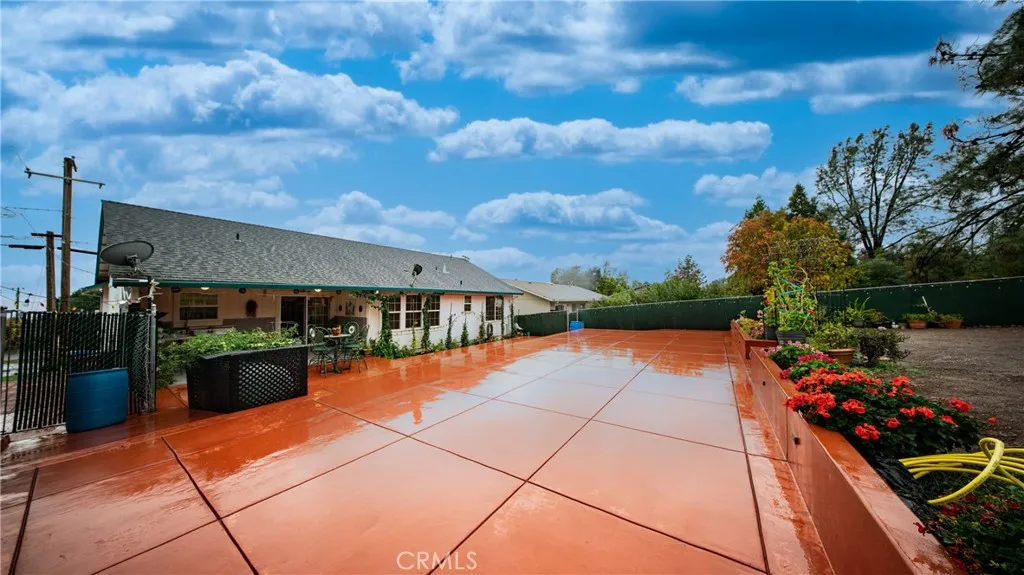 Additional image 25 of 19070 Ravenhill Rd, Hidden Valley Lake, CA 95467