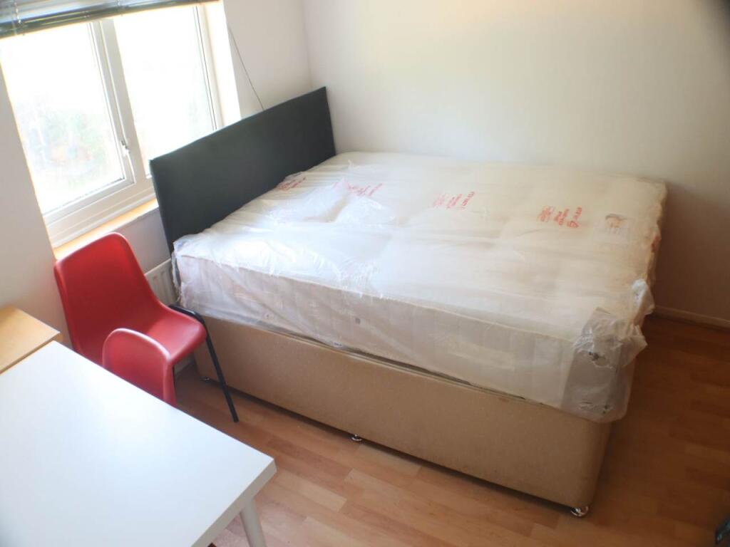 Additional image 8 of Oak Grove, Hatfield, Hertfordshire