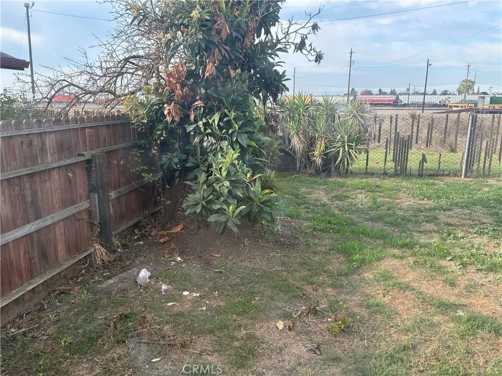 Additional image 33 of 2343 S Sacramento St, Stockton, CA 95206