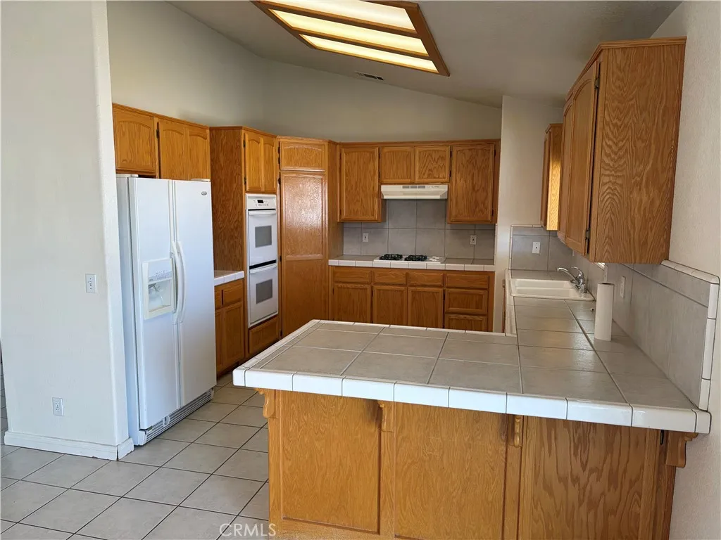Additional image 8 of 7413 Montrose Ave, Hesperia, CA 92345
