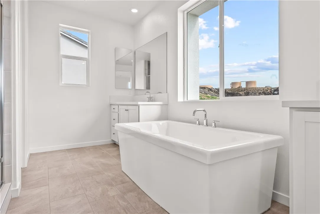 Additional image 117 of 30140 Crestline Court, Castaic, CA 91384