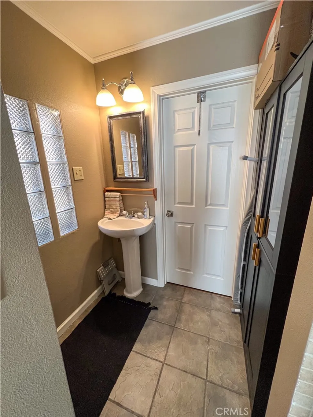 Additional image 16 of 1053 Sierra Avenue, Big Bear City, CA 92314