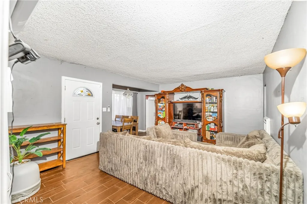 Additional image 8 of 1709 Rialto Ave, Colton, CA 92324