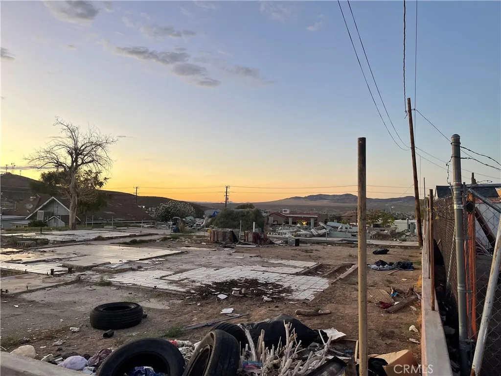 Additional image 13 of 226 E Fredricks St, Barstow, CA 92311