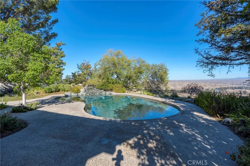 Additional image 44 of 3010 Panorama Dr, Bakersfield, CA 93306