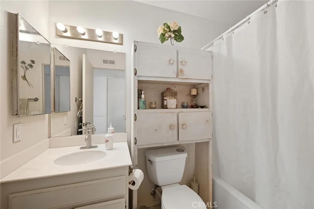 Additional image 62 of 7857 Embry Pt, San Diego, CA 92126