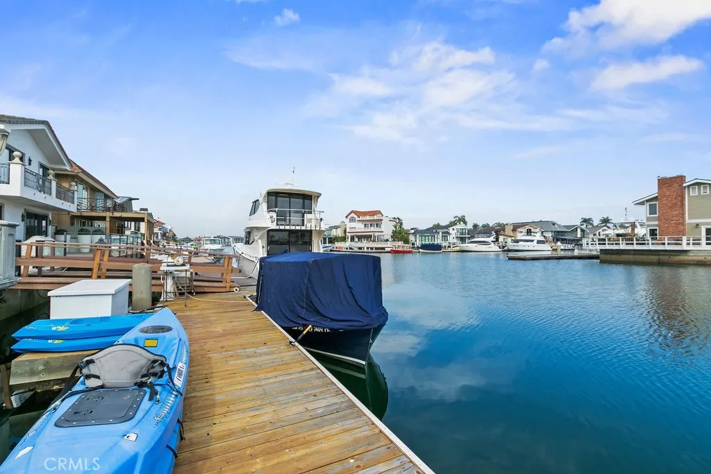 Additional image 50 of 16712 Baruna Ln, Huntington Beach, CA 92649