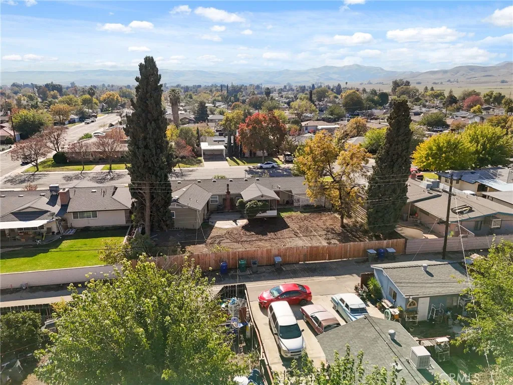 Additional image 98 of 424 W Yale Avenue, Coalinga, CA 93210