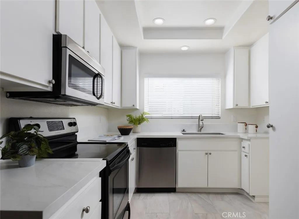 Additional image 8 of 257 Huntington, Irvine, CA 92620