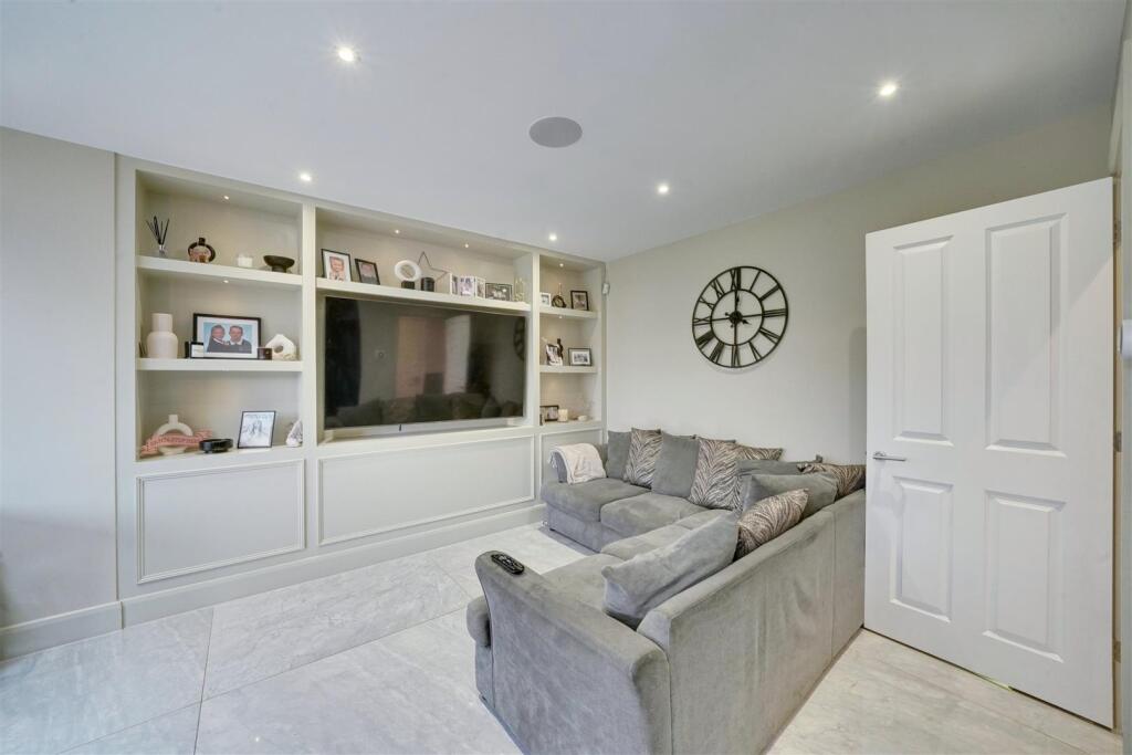 Additional image 9 of Huggins Lane, Welham Green, North Mymms, Hatfield