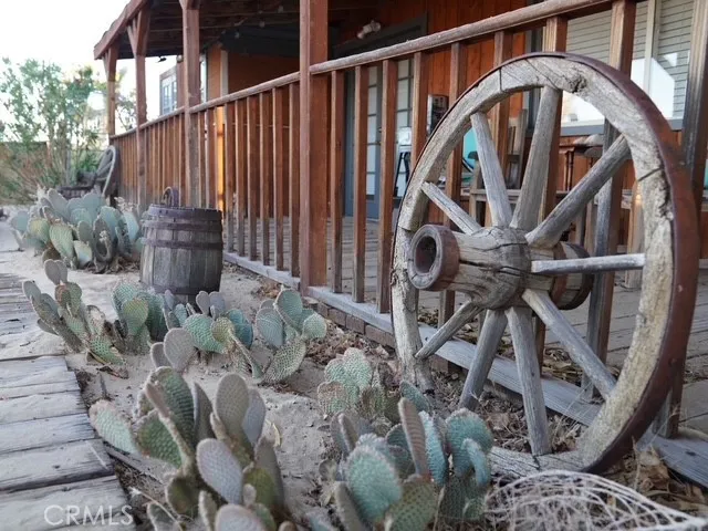 Additional image 136 of 1001 Gibralter Road, Landers, CA 92285