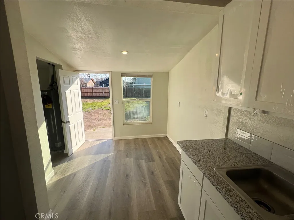 Additional image 6 of 2258 E Clay Ave, Fresno, CA 93701