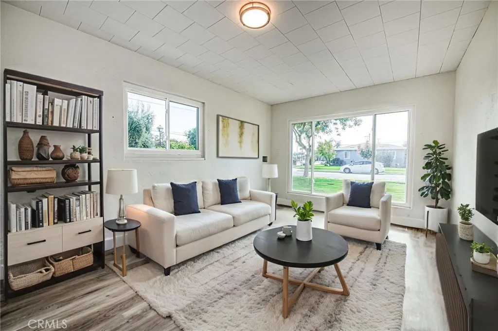 Additional image 95 of 506 W Terrace Avenue, Fresno, CA 93705