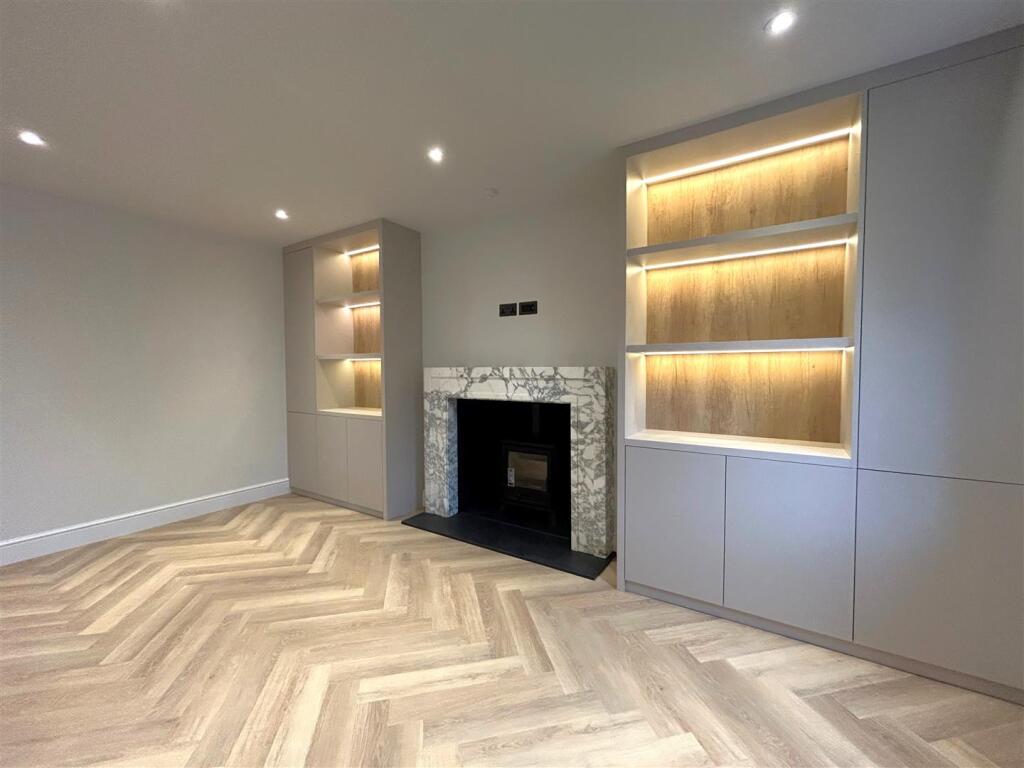 Additional image 5 of The Squirrels, Bricket Wood, St. Albans