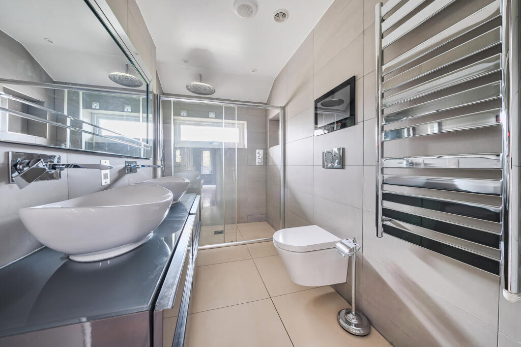 Additional image 9 of Linden Crescent, St. Albans, AL1