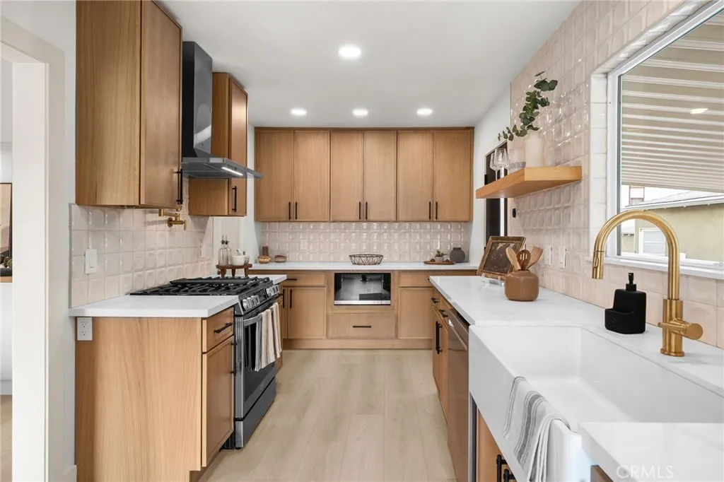 Additional image 39 of 3477 Floresta Ave, Los Angeles, CA 90043