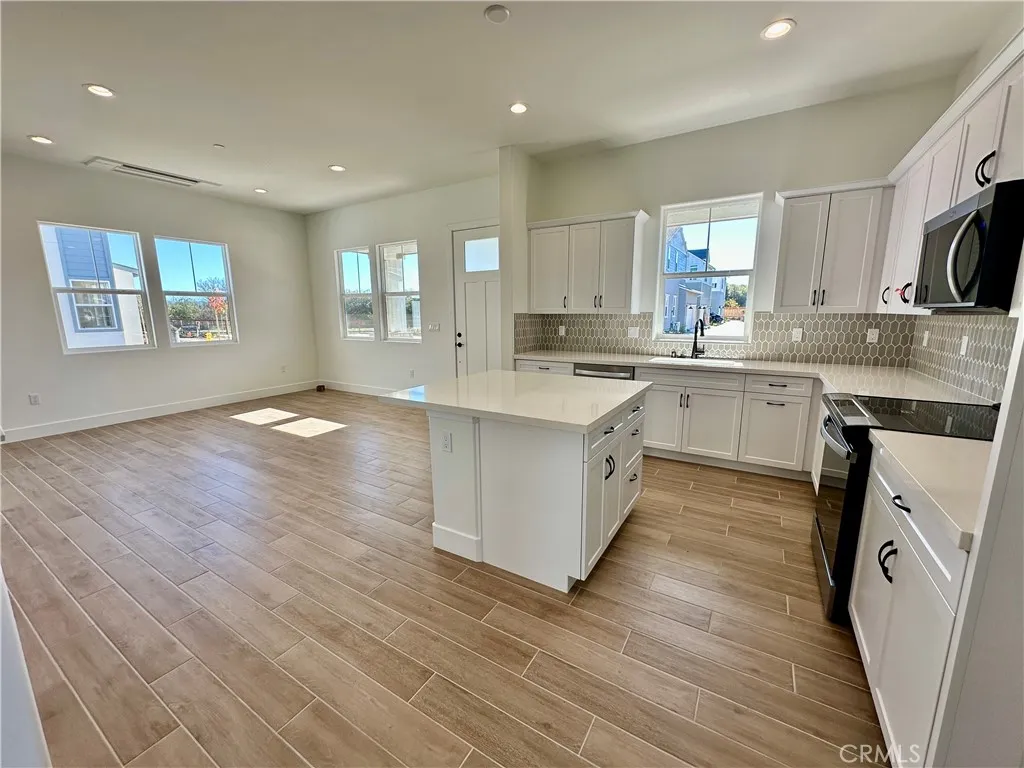 Additional image 23 of 228 Foxtrot Court, San Luis Obispo, CA 93401