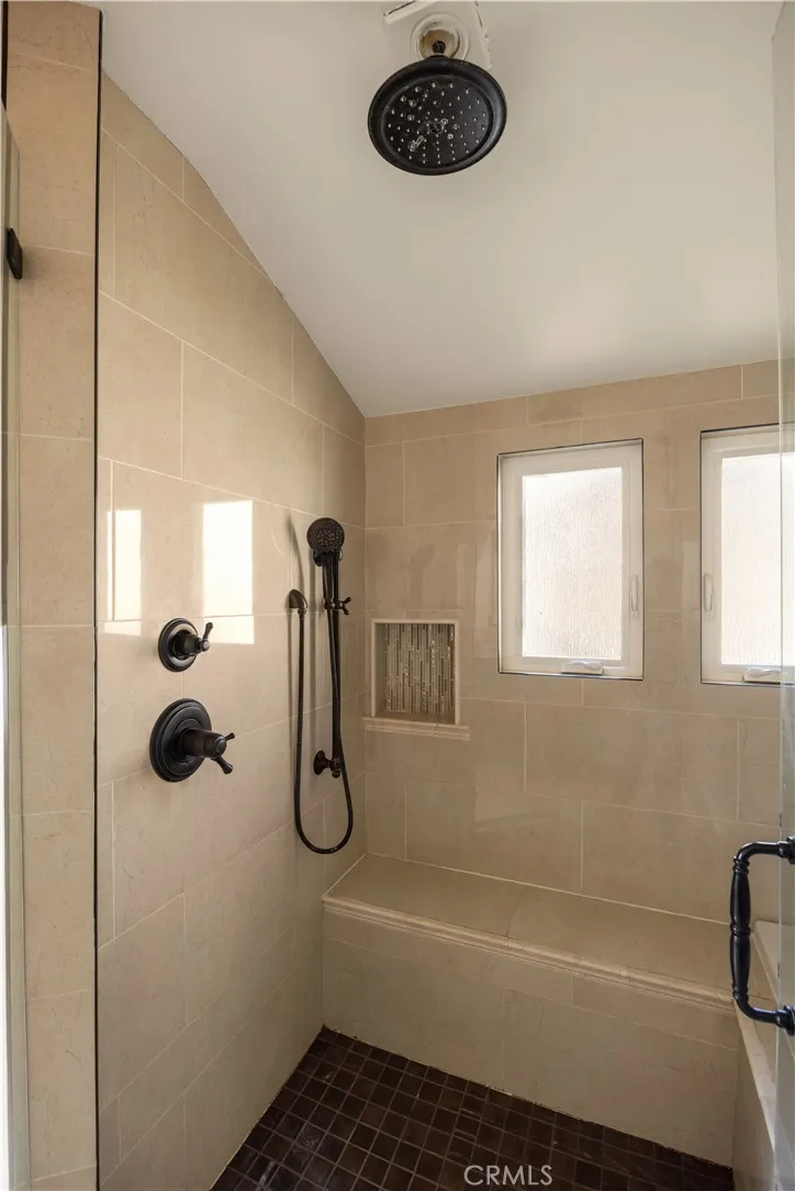 Additional image 62 of 1065 Locust St, Pasadena, CA 91106