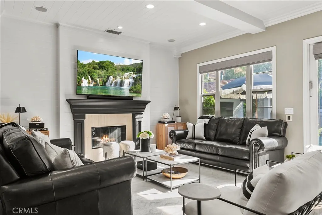 Additional image 11 of 10885 Silverado Ter, Tustin, CA 92782