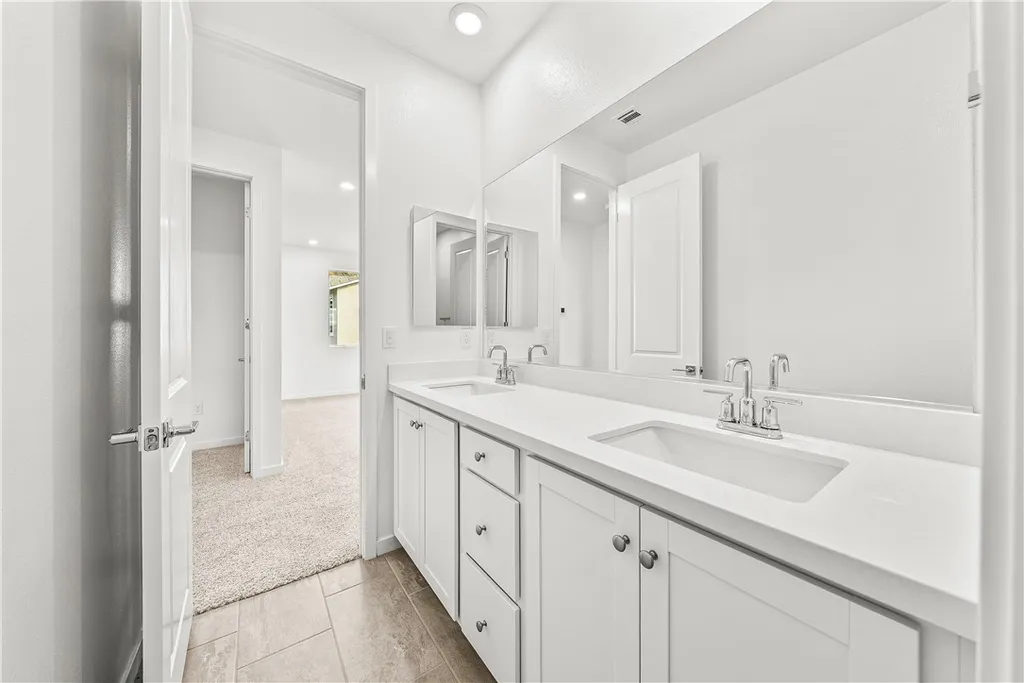 Additional image 38 of 30140 Crestline Court, Castaic, CA 91384