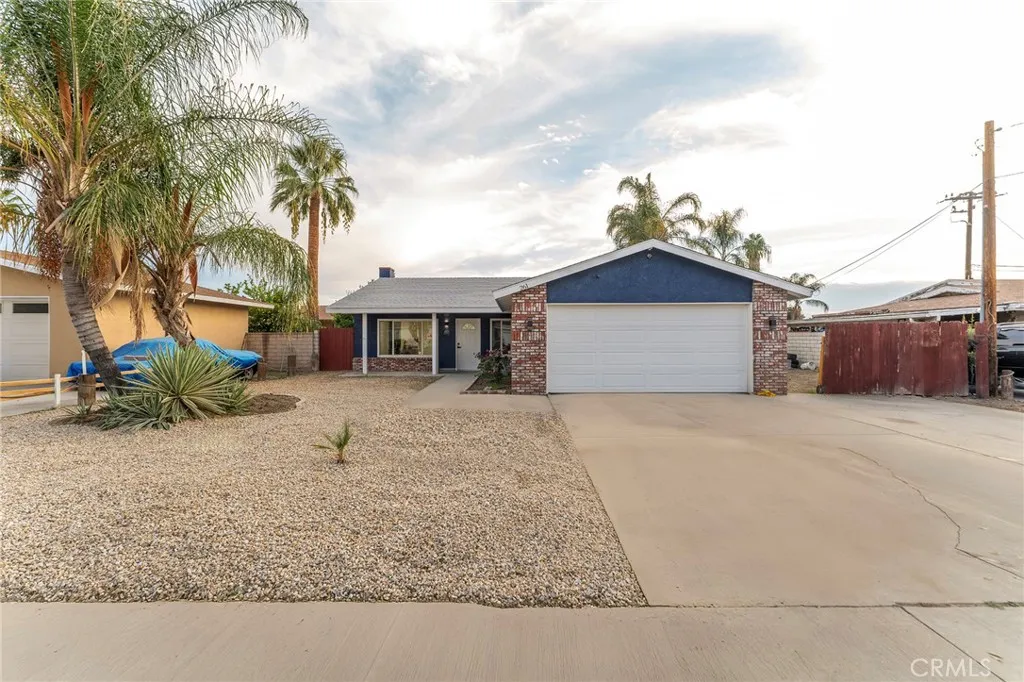 Additional image 2 of 261 W Whittier Ave, Hemet, CA 92543