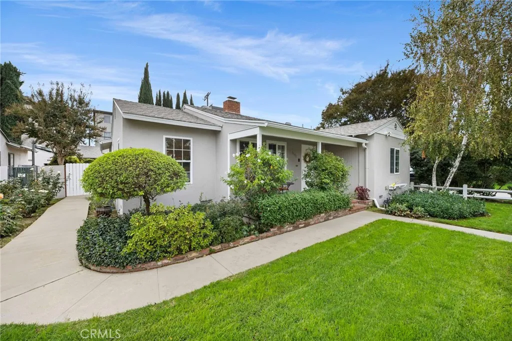 Property image for 16600 Gilmore Street, Lake Balboa, CA 91406