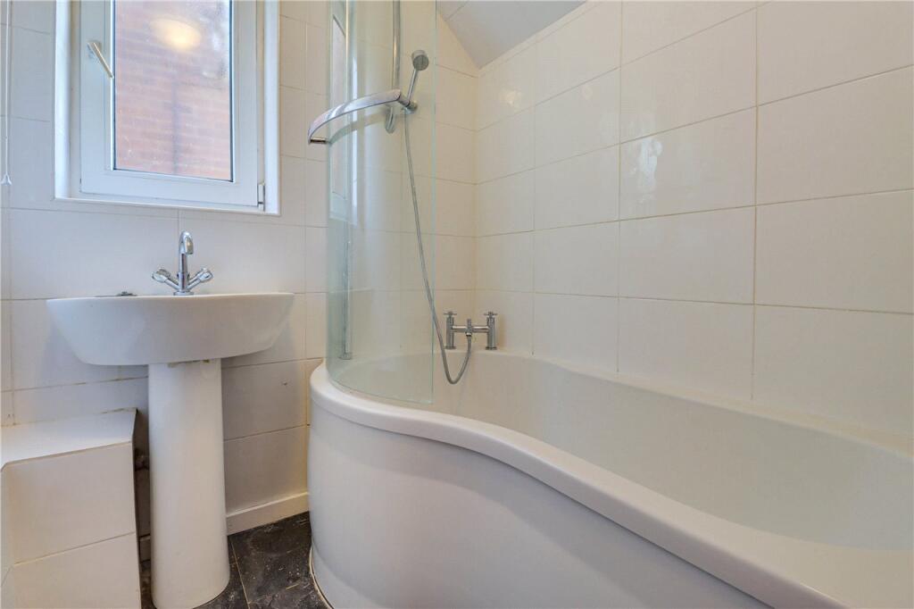 Additional image 8 of Tuffnells Way, Harpenden, AL5