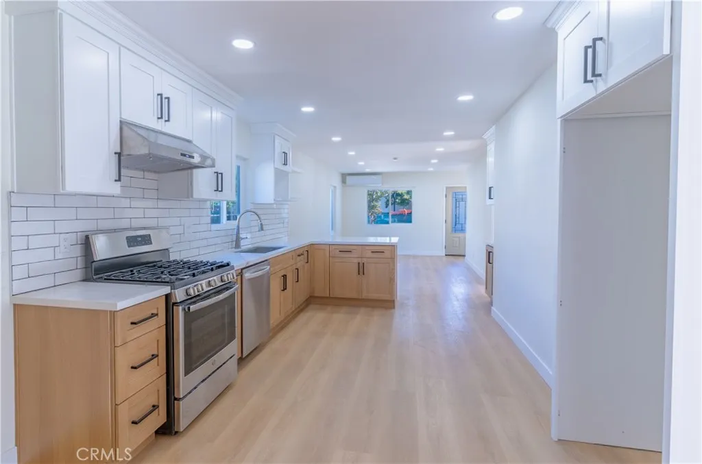 Additional image 28 of 720 N Mountain View Ave, San Bernardino, CA 92401