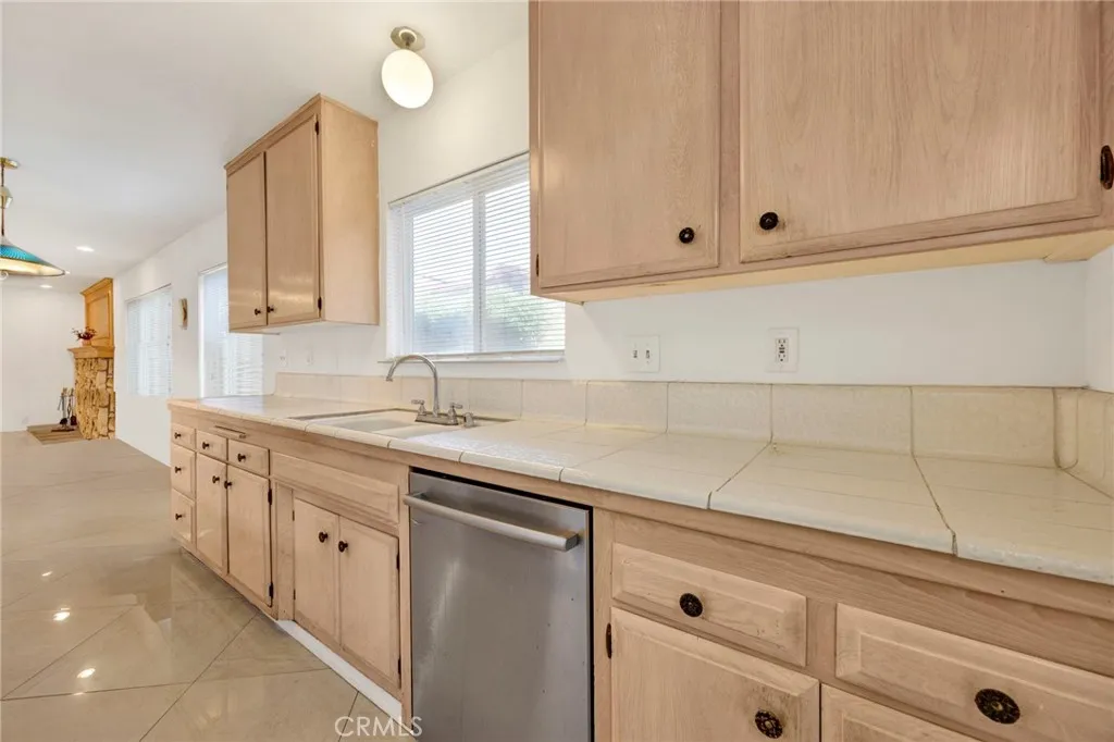 Additional image 11 of 15901 Lassen Street, North Hills, CA 91343