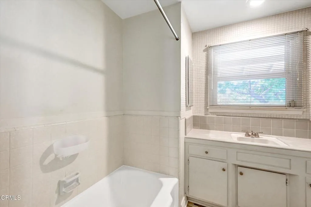 Additional image 49 of 3557 Burritt Way, Glendale, CA 91214