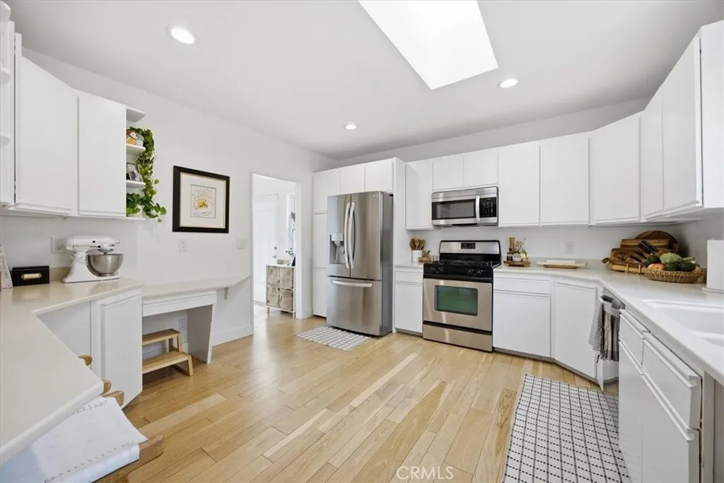 Additional image 53 of 1826 10th Street, Manhattan Beach, CA 90266