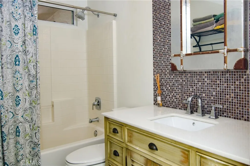 Additional image 30 of 19727 Skyview Court, Canyon Country, CA 91351