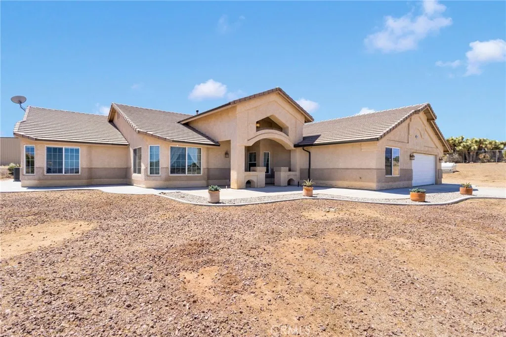 Additional image 3 of 4949 Sundown Drive, Phelan, CA 92371
