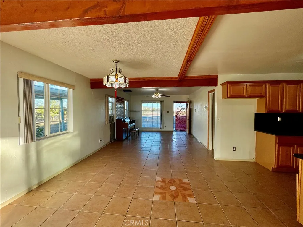 Additional image 47 of 11362 5th Ave, Hesperia, CA 92345