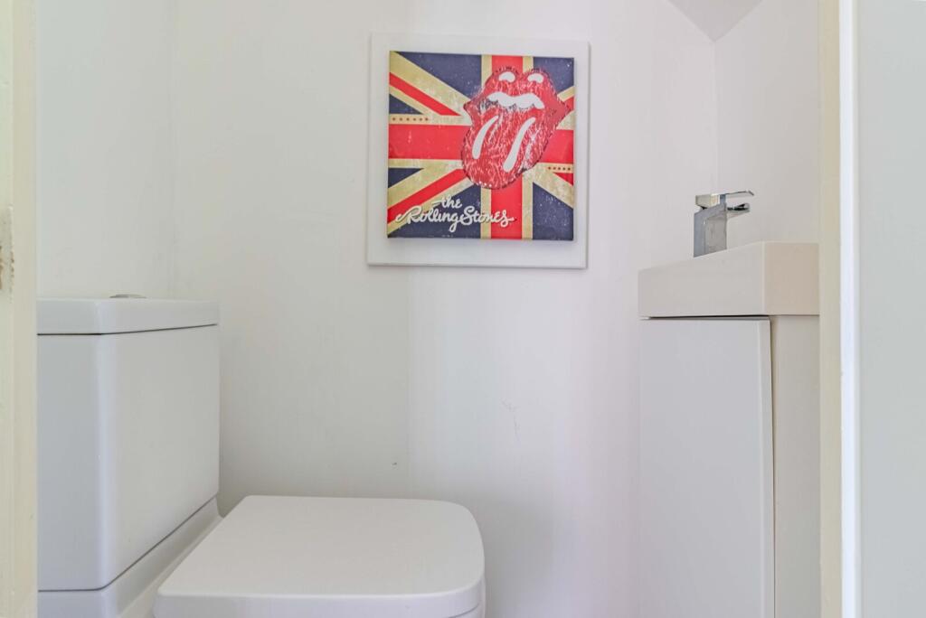 Additional image 12 of The Ridgeway, St. Albans, Hertfordshire, AL4