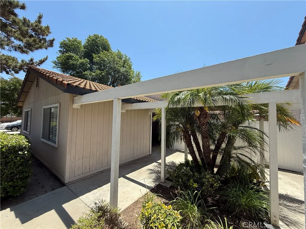 Additional image 2 of 1053 Border Avenue, Corona, CA 92882