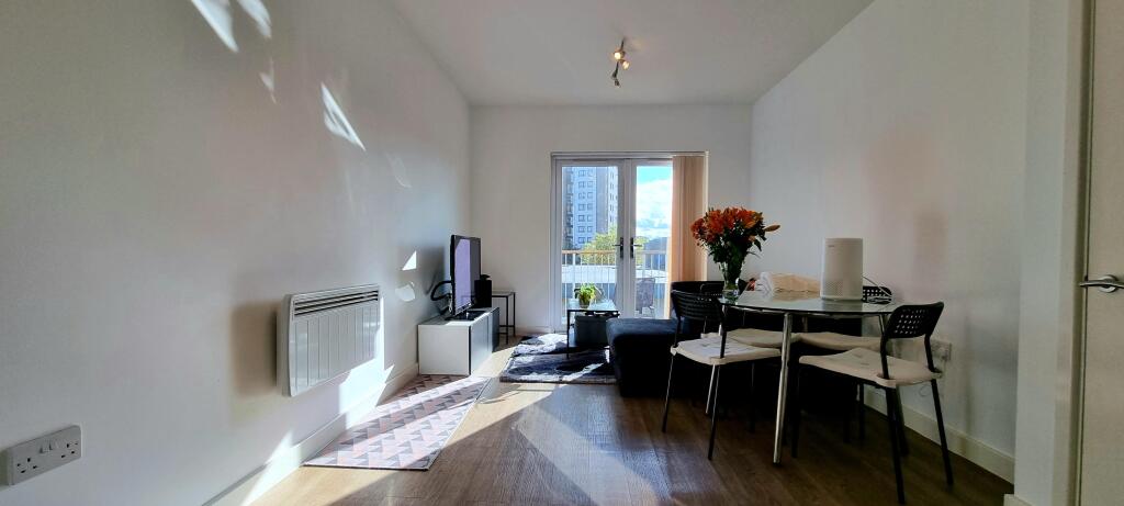 Additional image 7 of Town Centre, HATFIELD